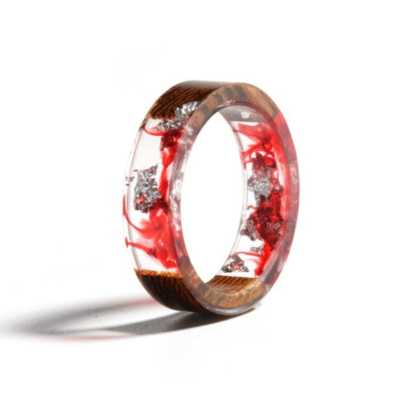 Bague en Bois Avec Résine Rouge 2