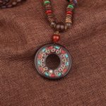 Collier en Bois Népalais 7