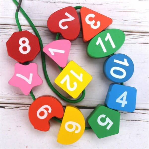 Puzzle horloge en bois pour enfants 4
