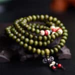 Collier bouddhiste en perles bois 5