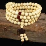 Bracelet bouddhiste, avec perles en bois 4