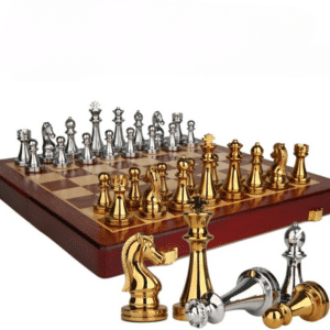 Jeu d’Echec en Bois avec Pièces en Métal