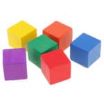 Lot de Cent Cubes en Bois Colorés pour Enfants 5