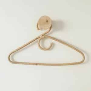 Cintre en Bois Pratique et Robuste